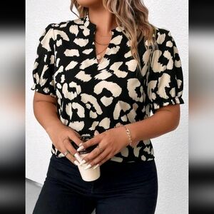 Black and Cream Leopard Blouse (S96)